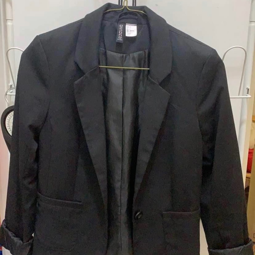 Blazer sizes 2 & 4
